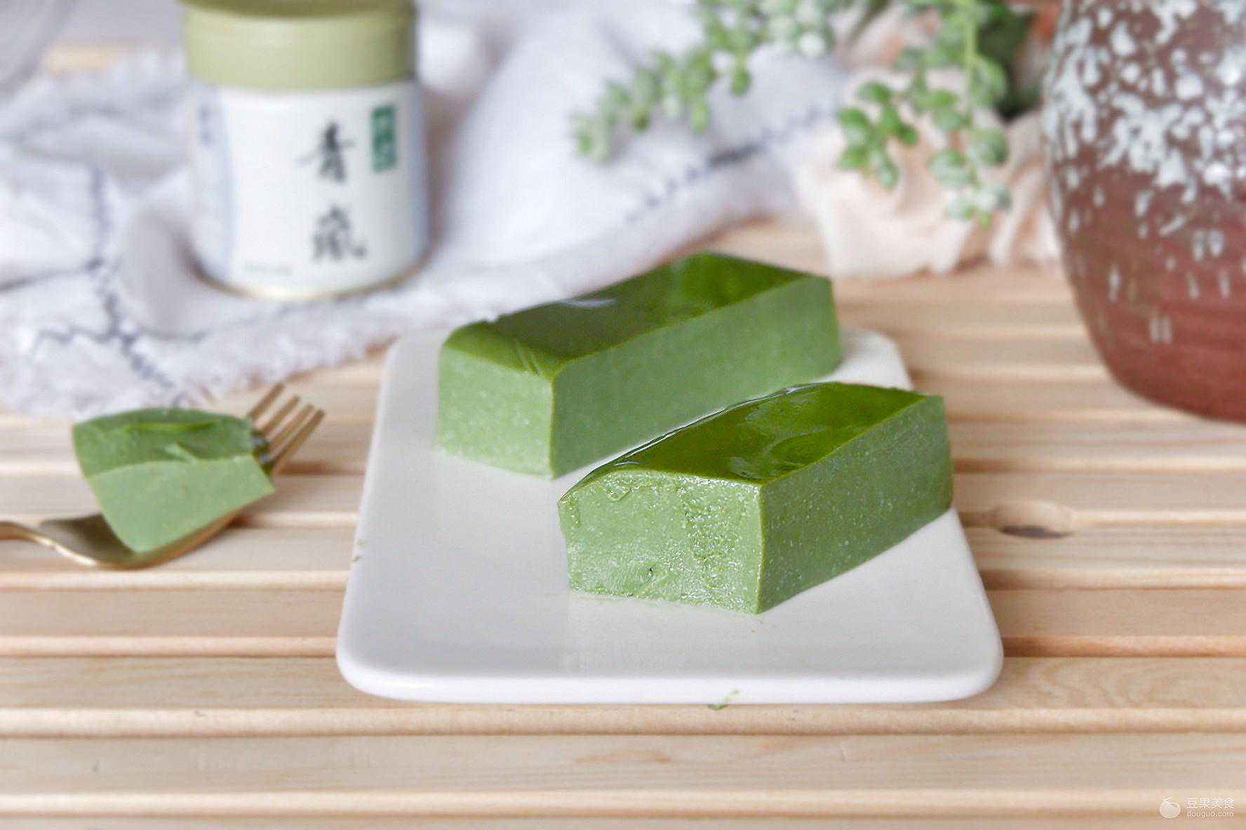 抹茶奶豆腐的做法
