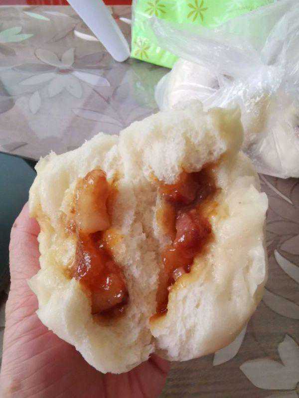 蜜汁叉烧包这样做，解馋堪比红烧肉