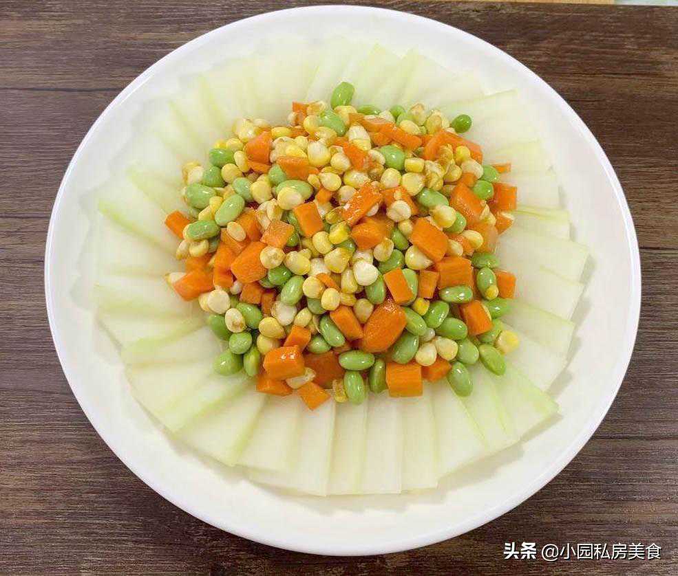 吃这道什锦菜1斤，等于吃了3斤鸡蛋、2斤瘦肉，蒸一蒸就熟了