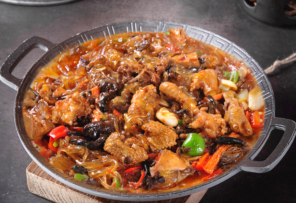 东北菜的代表性名菜有哪些？这4道堪称经典，鲜香美味，爽口下饭